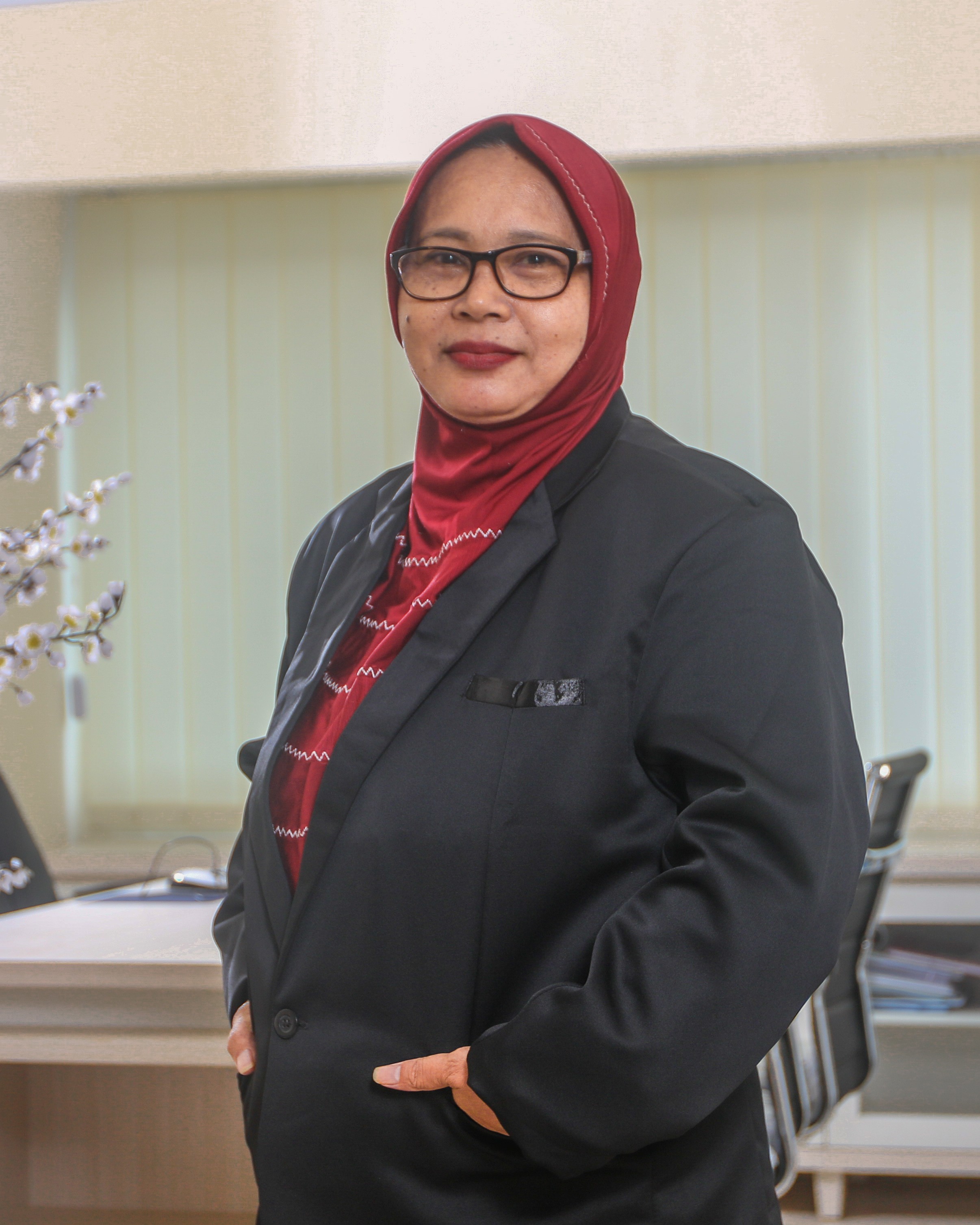 Dr. Fitria Virgantari, M.Si.